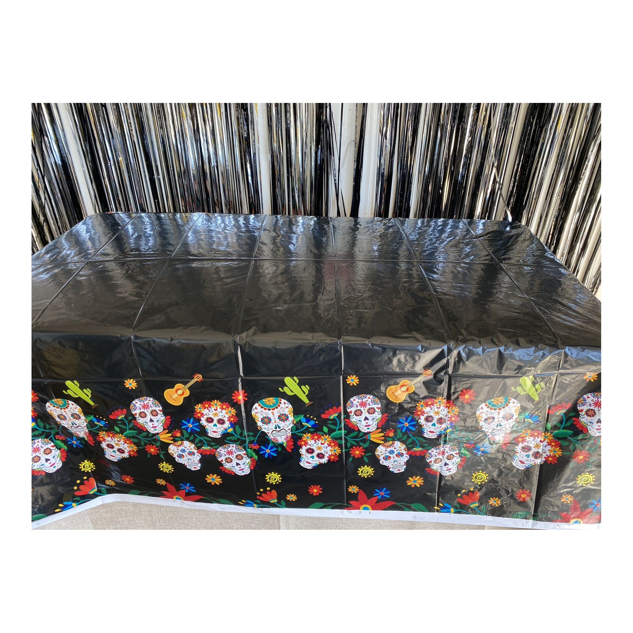 Table Cover Skull